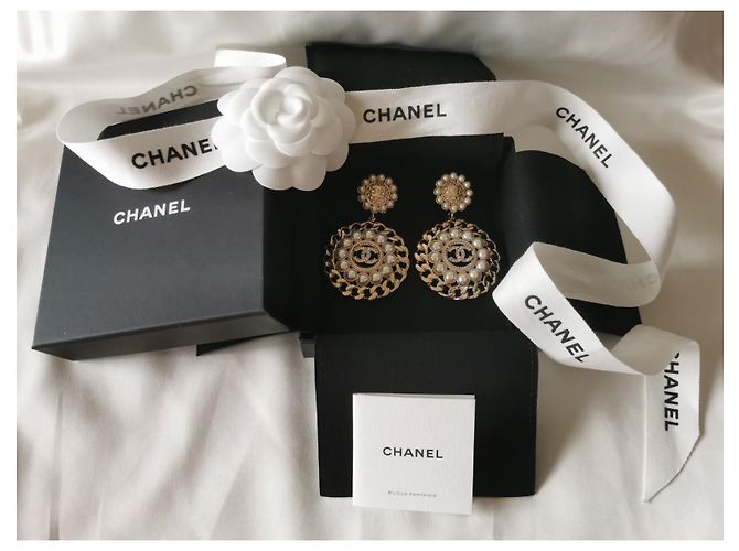 CHANEL XL Ohrstecker mit Perlen & Strass Golden - Ansicht 5