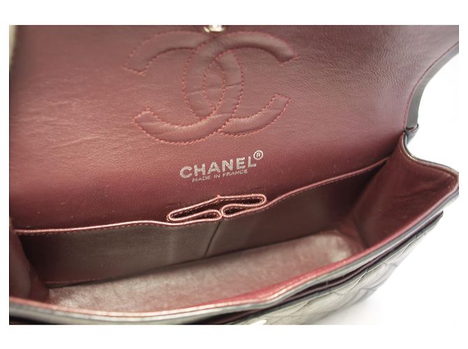 Chanel 2.55 Borsa a tracolla con catena argento con patta foderata Pelle di agnello nera Nero - vista 10