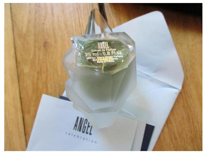 Thierry Mugler Angel, coffret série limitée. Multicolore - vue 2