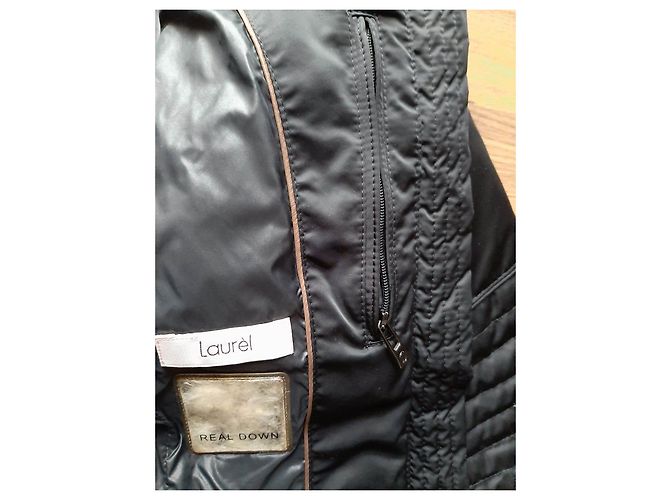 Laurèl Coats, Outerwear - view 5
