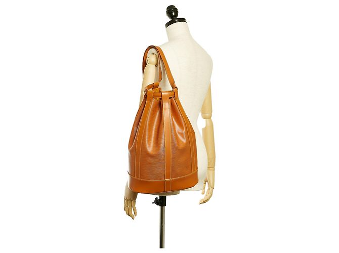 Louis Vuitton Brown Epi Randonnee PM Marrone - vista 10