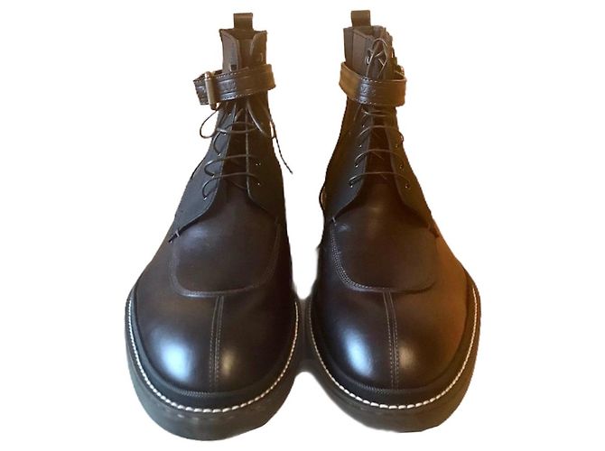 Louis Vuitton Boots Cognac - view 3