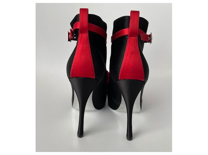 Dsquared2 stivaletti con fiocco rosso Nero - vista 7