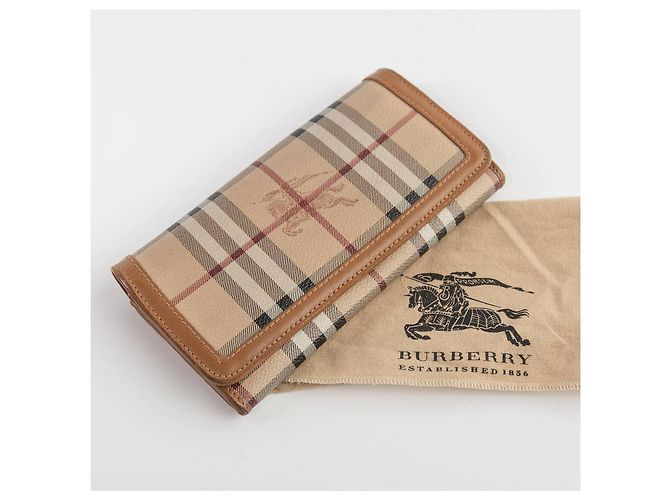 billetera burberry - vista 2