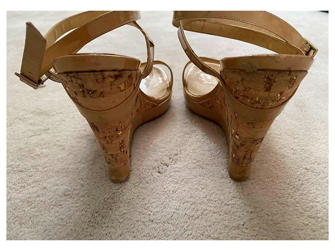 Sandali con zeppa Jimmy Choo in sughero e pelle verniciata beige 40 - vista 3