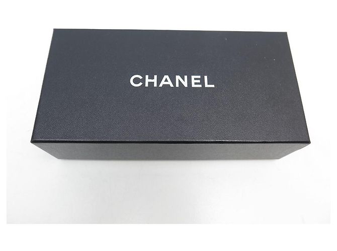 NUEVA BUFANDA CON LOGO CC DE CHANEL EN PELO MARRÓN ORYLAG NUEVA BUFANDA DE PELO Castaño - vista 5