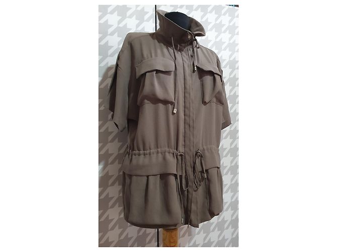 Giacca Marc Cain Verde a Maniche Corte - vista 2