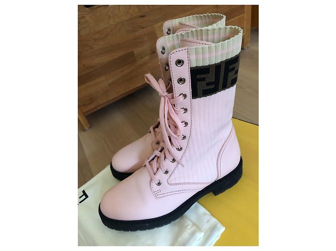Fendi Stiefeletten Rosa Leder und Canvas Pink - Ansicht 6