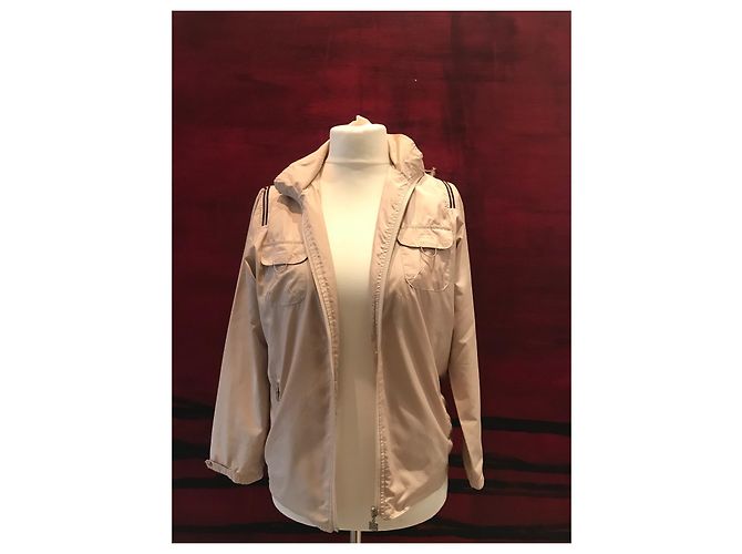 Giacca con cappuccio Chanel in nylon beige e nera Nero - vista 2