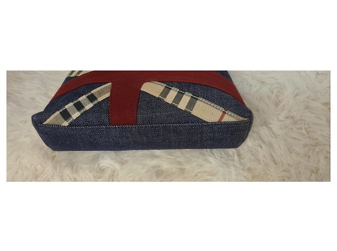 Borsa e pochette Burberry in denim blu - vista 3