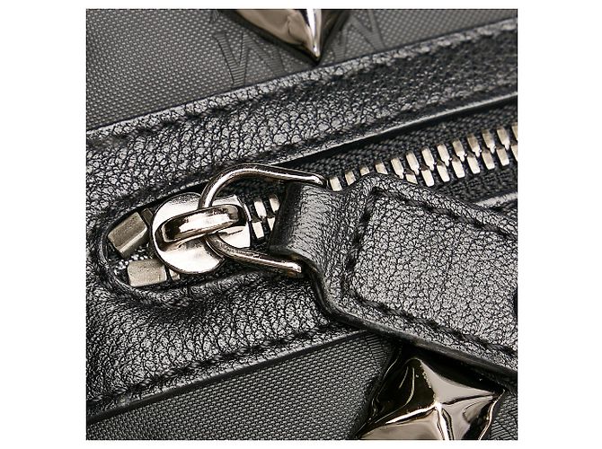 MCM Pochette in pelle nera con borchie - vista 7