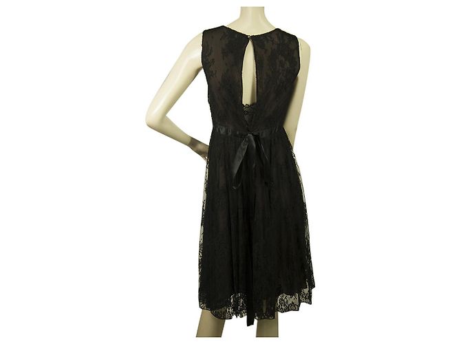 Azzaro Schwarzes, ärmelloses, knielanges Cocktail-Abendkleid mit Blumenspitze Gr 38 - Ansicht 2