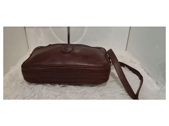 Borsa a tracolla Cartier in pelle rosso scuro Bordò - vista 3