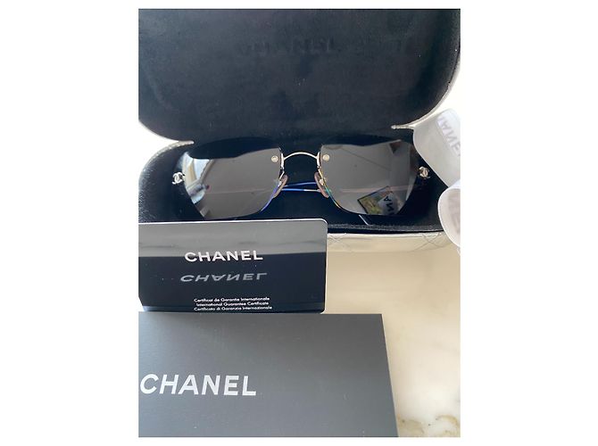 Nuevas gafas de sol antiguas de Chanel Azul - vista 2