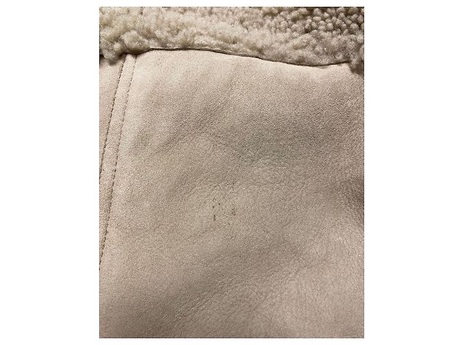 Maje Gombery Lammfelljacke aus beigem Wildleder - Ansicht 9
