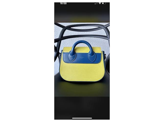 Louis Vuitton modello Eden PM Giallo - vista 2