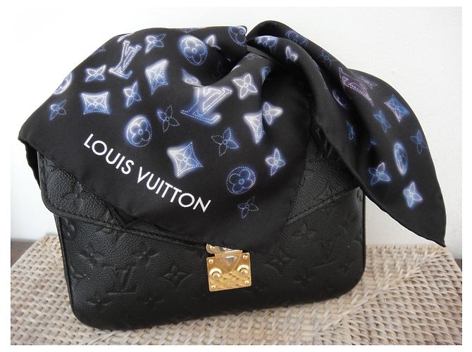 Louis Vuitton Flight Mode Bandana - CAPSULE-Kollektion Blau - Ansicht 9