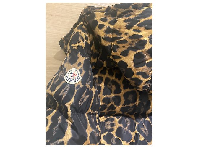 Moncler Abrigos, Ropa de calle - vista 6