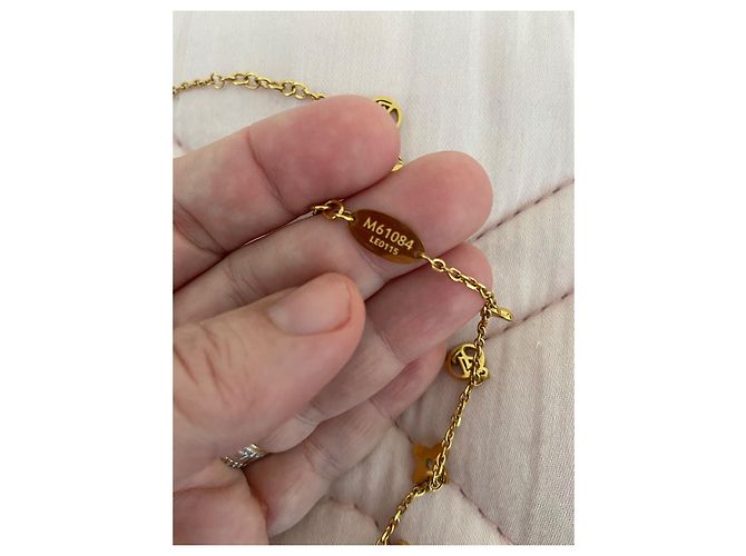 Montsouris Louis Vuitton florescendo Gold hardware - vista 4