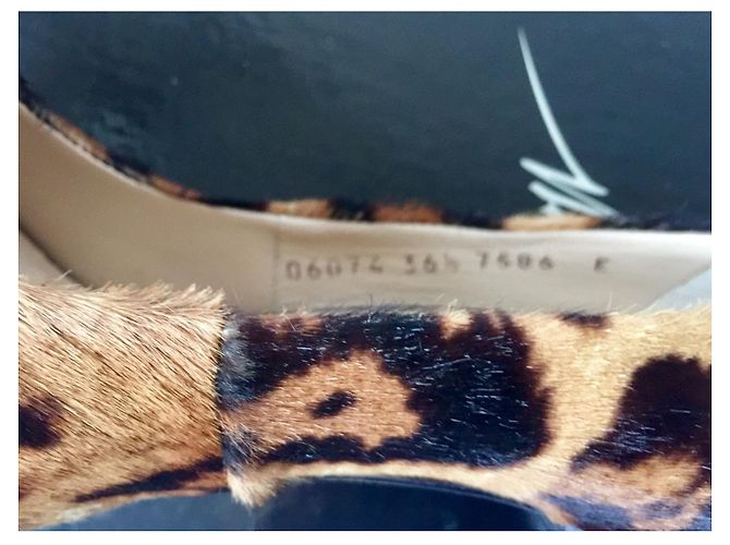 Giuseppe Zanotti Neu im Karton, Peep Toe Pumps Braun Schwarz Karamell - Ansicht 4