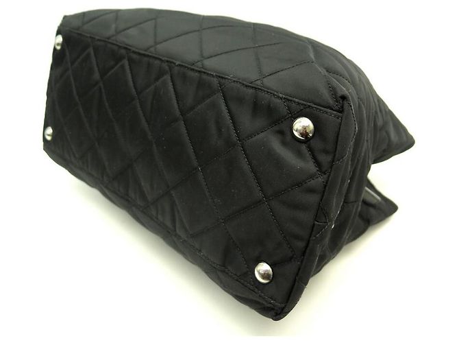 BOLSA DE MÃO PRADA EM LONA DE NYLON ACOLCHOADO PRETO - vista 4