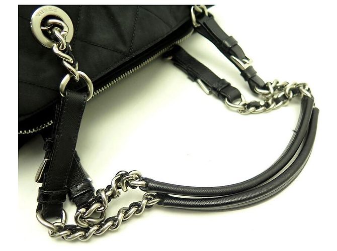 BOLSA DE MÃO PRADA EM LONA DE NYLON ACOLCHOADO PRETO - vista 5