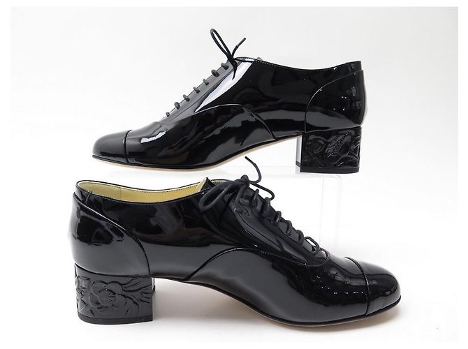 NOVE SCARPE CHANEL BROGUES TACCO CAMELIA G31468 39 Vernice nera Nero - vista 2