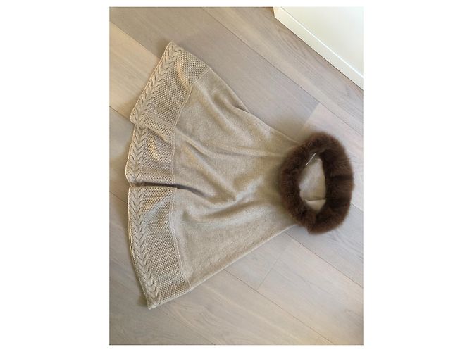 Poncho Loro Piana de cachemira con cuello de visón beige - vista 2