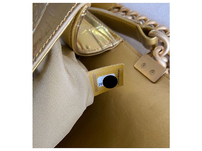 Boy Chanel Niño Dorado - vista 14