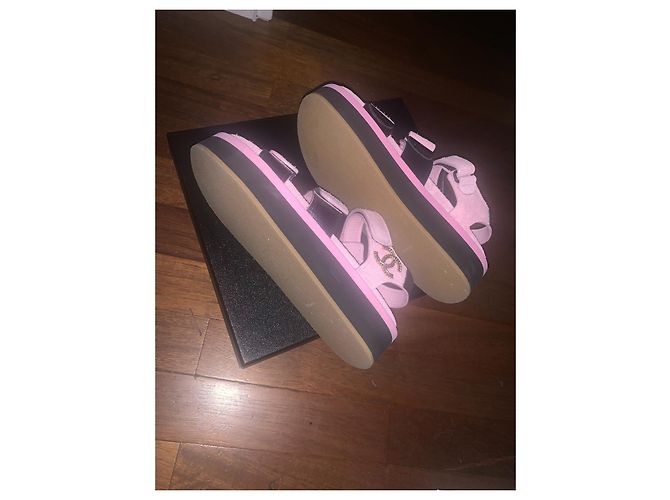 Sandali Chanel Rosa in Pelle di Cervo - vista 8