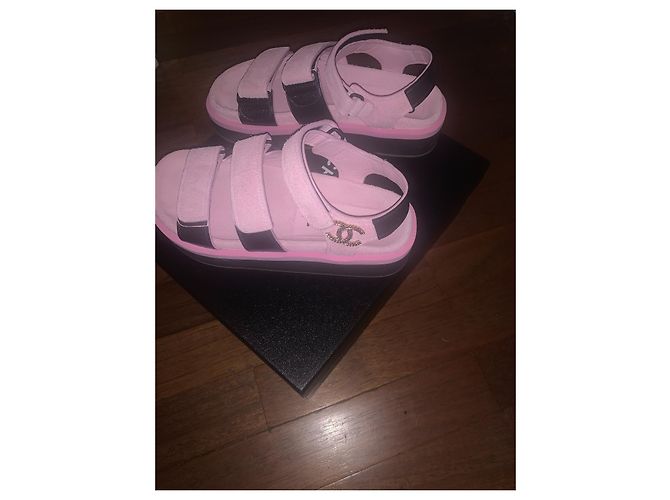 Sandali Chanel Rosa in Pelle di Cervo - vista 9