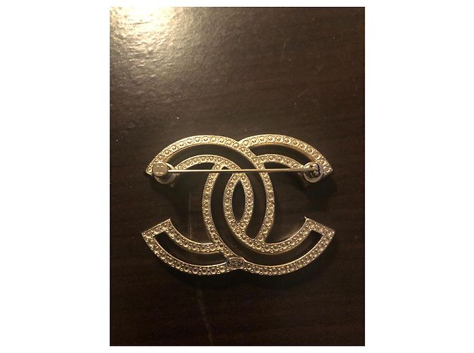 Chanel CC Gold hardware - vista 6
