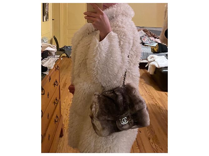 Borsa Chanel in pelliccia di chinchilla grigio scuro Grigio antracite - vista 10