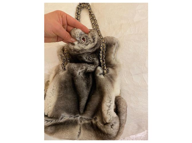 Borsa Chanel in pelliccia di chinchilla grigio scuro Grigio antracite - vista 15