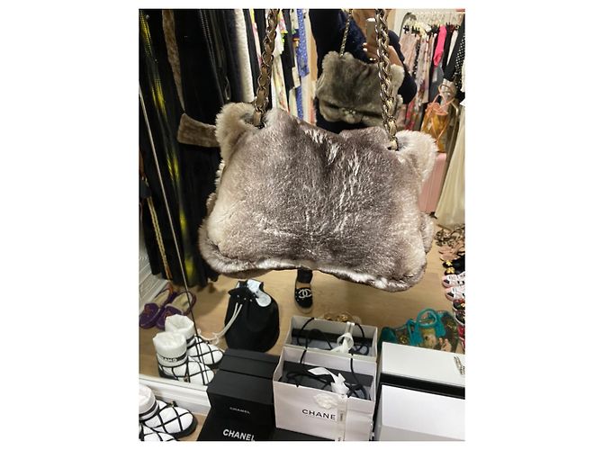 Borsa Chanel in pelliccia di chinchilla grigio scuro Grigio antracite - vista 18