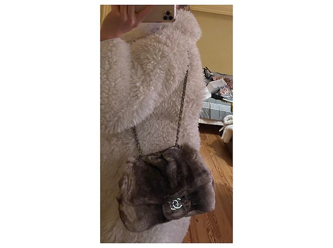 Borsa Chanel in pelliccia di chinchilla grigio scuro Grigio antracite - vista 7