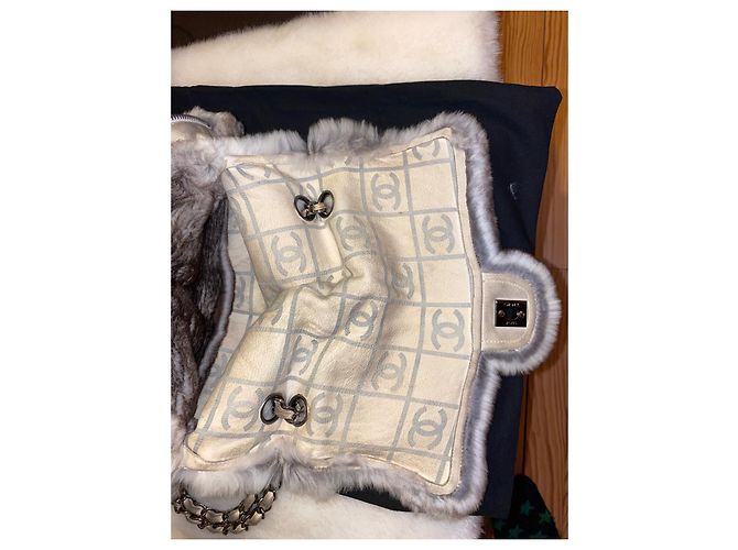 Borsa Chanel in pelliccia di chinchilla grigio scuro Grigio antracite - vista 8