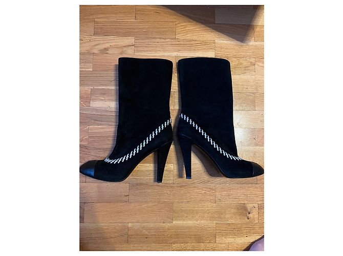 Botines Chanel de ante negro - vista 2