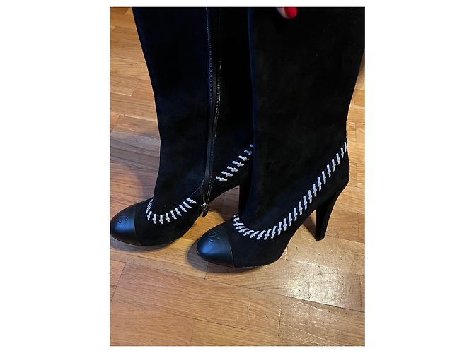 Botines Chanel de ante negro - vista 3