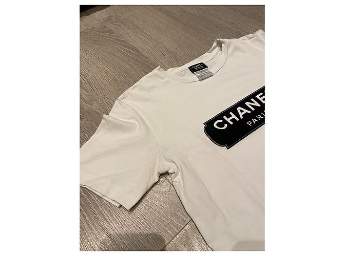 Camiseta Chanel Negro Blanco - vista 3