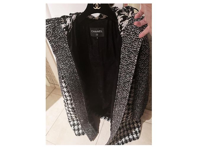 Parka Chanel Tweed con botones joya Negro - vista 5