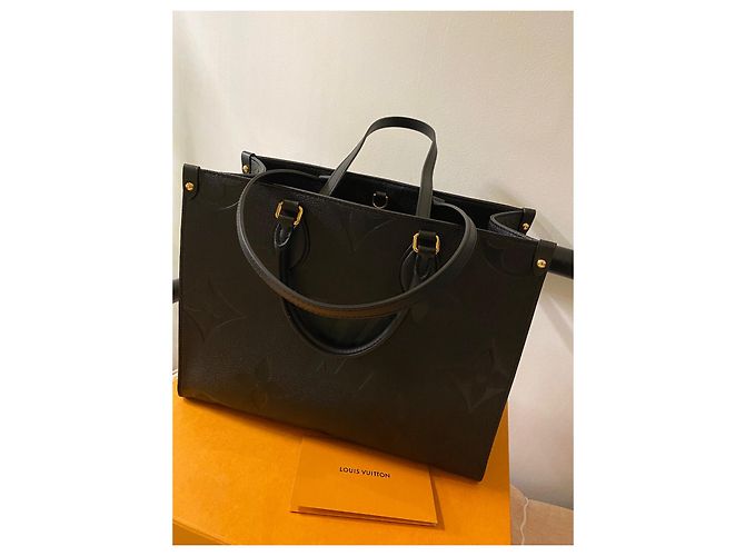 Louis Vuitton Onthego MM monogramma in pelle Empreinte nero - vista 2