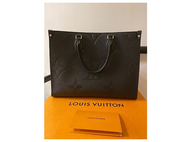 Louis Vuitton Onthego MM monogramma in pelle Empreinte nero - vista 5