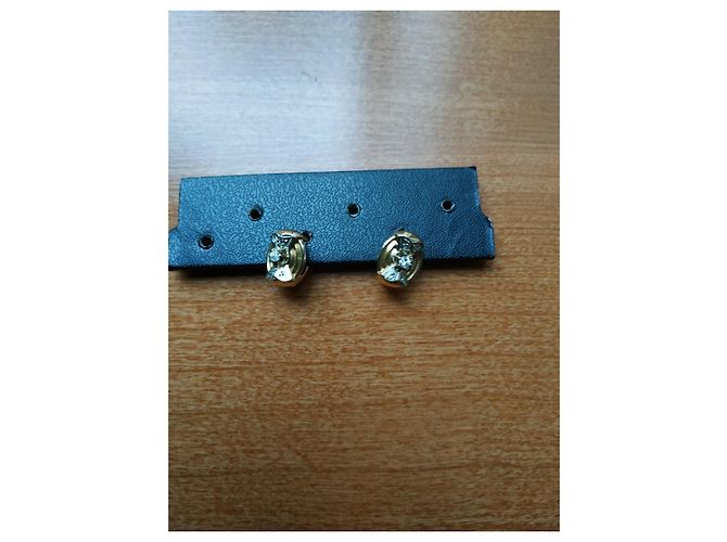 inconnue Orecchini ovali in oro giallo e bianco con diamante D'oro - vista 5