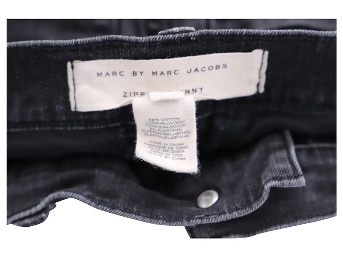 Vaqueros pitillo con cremallera de metal en algodón negro de Marc Jacobs - vista 4