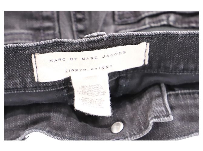 Vaqueros pitillo con cremallera de metal en algodón negro de Marc Jacobs - vista 7