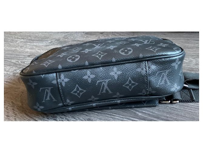 Louis Vuitton Gürteltasche Monogram Eclipse - Ansicht 7
