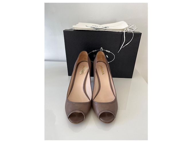 Prada grey open toe pumps leather size 38.5 - view 4