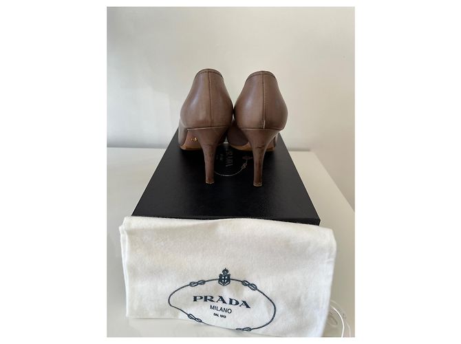 Prada grey open toe pumps leather size 38.5 - view 8