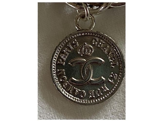 Braccialetto con ciondoli Chanel in acciaio argento e oro Silver hardware Gold hardware - vista 7